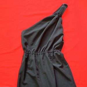Guess by Marciano Pants - GUESS Black One Shoulder Jumpsuit XS Guess by Marciano Pants - GUESS Black One Shoulder Jumpsuit XS